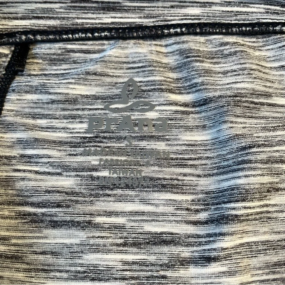 Prana Leanne Skirt Foldover Waist Small Black Grey Spacedye Stripe